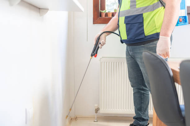 Best Commercial Pest Control Services  in Clear Lake, WA